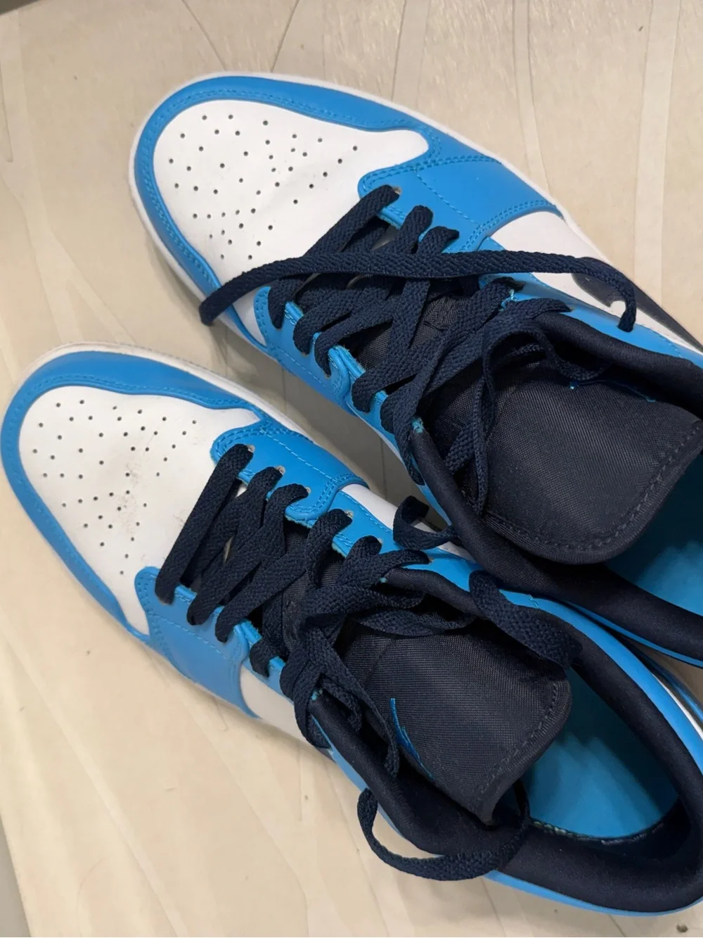 Nike Air Jordan 1 Low - White & Light Blue